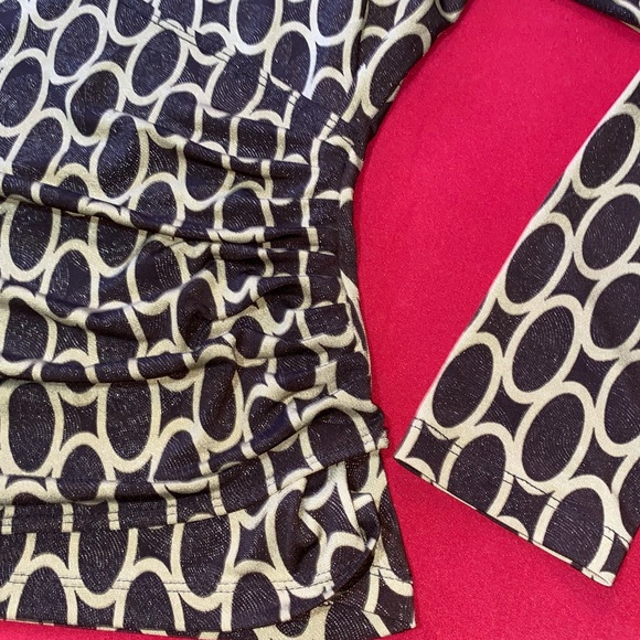 Pull Over Top - Picture 4 of 8